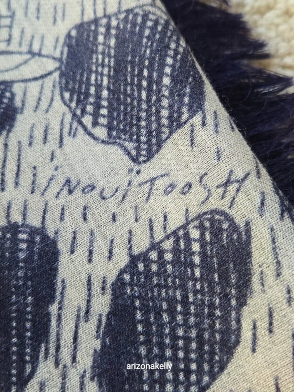NWOT Inouitoosh Wool Scarf Safari African Animals Elephant Lion Giraffe Zebra - Picture 11 of 12